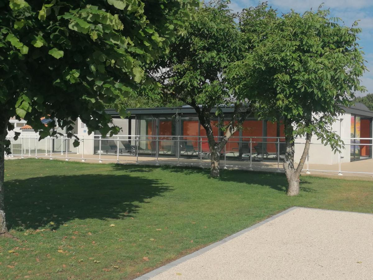 LE MOUSSE Maison avec piscine/parking/wifi/plages 5kms Les Mathes Extérieur photo